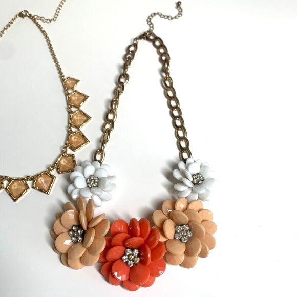 Coral Tone Boho Floral Gold Jewelry Bundle Set of 11 - Picture 8 of 8